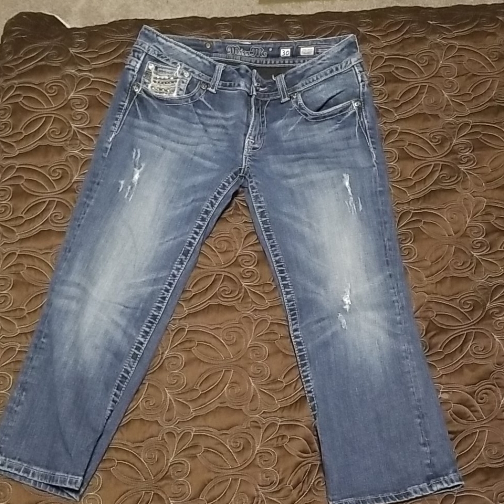Capris